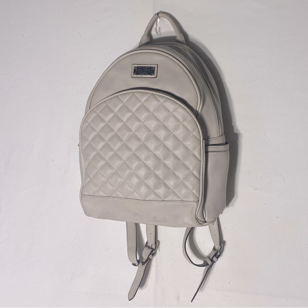 5/$25 Jones New York Beige Quilted Faux Leather Backpack
